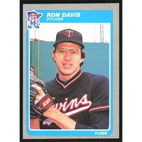 1985 Fleer #275 Ron Davis