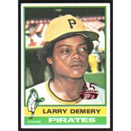 1976 Topps 2016 65th Anniversary Buybacks Red Foil #563 Larry Demery