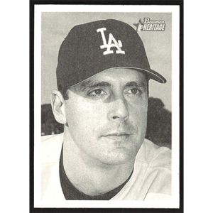 2001 Bowman Heritage #41 Kevin Brown