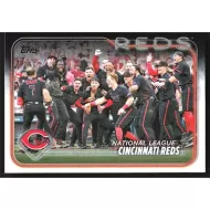 2024 Topps #238 Cincinnati Reds