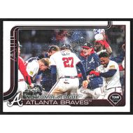 2025 Topps #110 Atlanta Braves Team Card