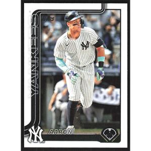 2025 Topps #300 Aaron Judge