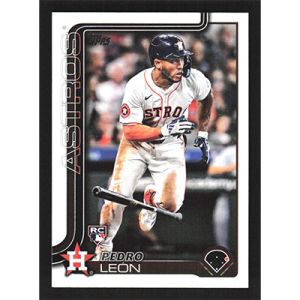 2025 Topps #30 Pedro Leon
