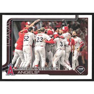 2025 Topps #85 Los Angeles Angels Team Card