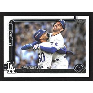 2025 Topps #631 M. Betts/F. Freeman Two in Blue Checklist