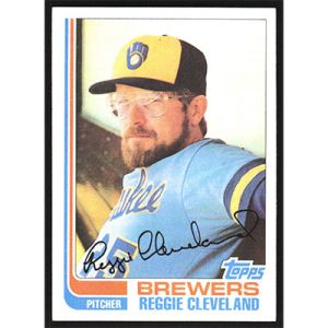 1982 Topps #737 Reggie Cleveland