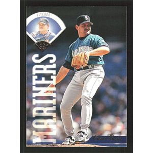 1995 Leaf #330 Chris Bosio