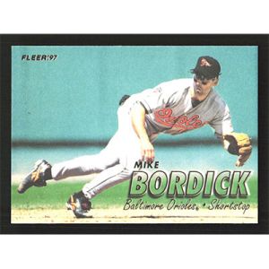 1997 Fleer #670 Mike Bordick