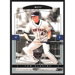 2004 SkyBox LE #81 Tom Glavine
